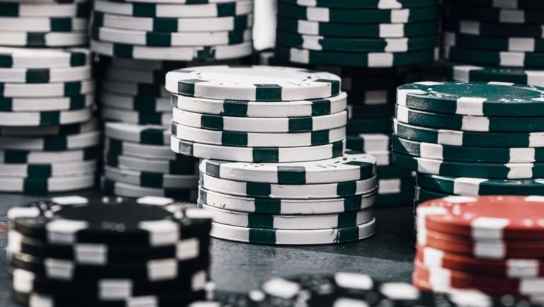 Bir Casino Pit Boss’un Görevleri Nelerdir?